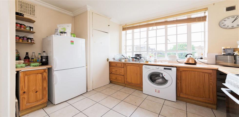 Modern and Central Apartment Lymington Road, West Hampstead